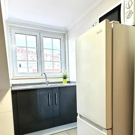 New, Cozy, Flat *