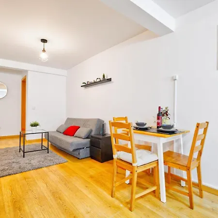 New, Cozy, Flat * Lisbona